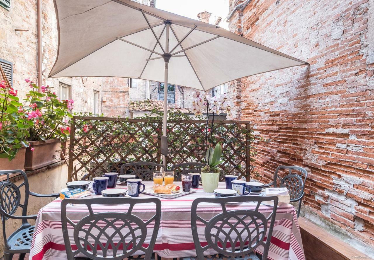 La Delizia Central Apartment Лукка Екстер'єр фото