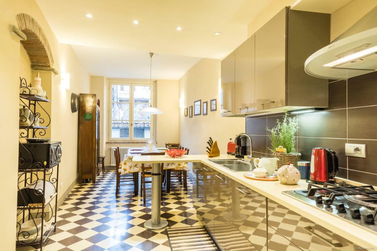 La Delizia Central Apartment Лукка Екстер'єр фото