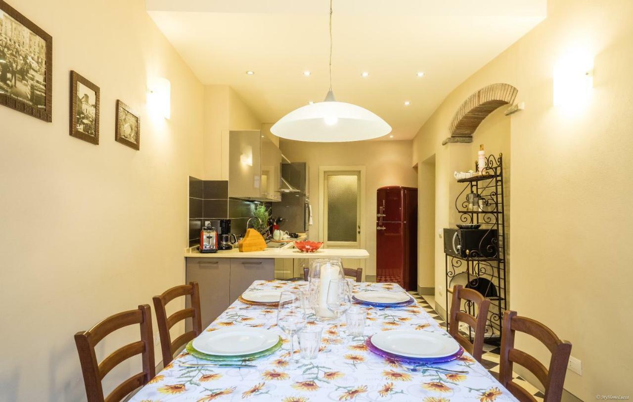 La Delizia Central Apartment Лукка Екстер'єр фото