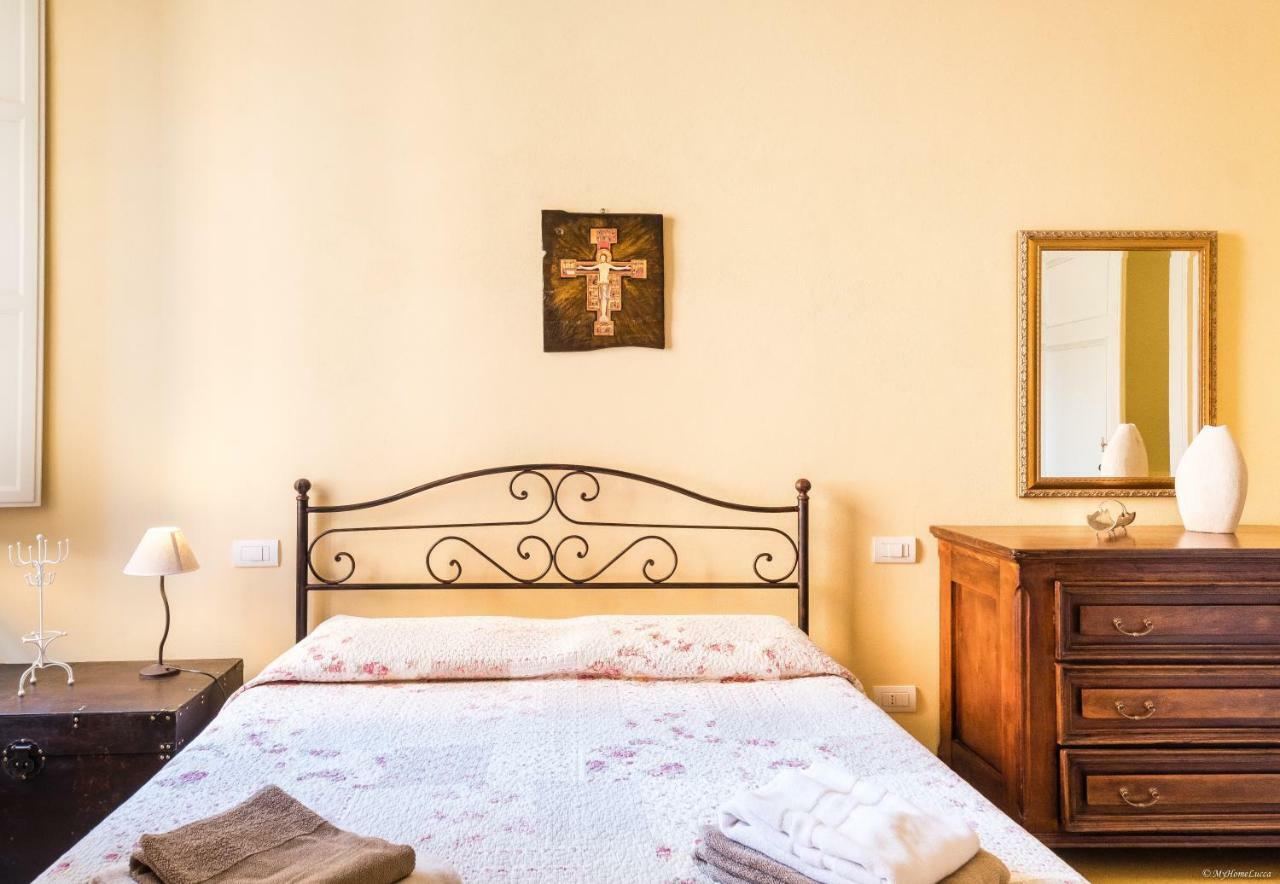 La Delizia Central Apartment Лукка Екстер'єр фото